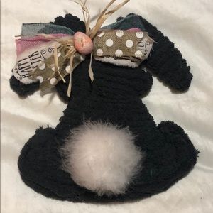 Cute little bunny butt wall decor